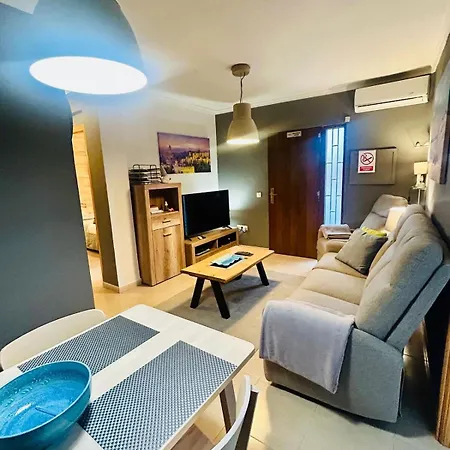 Nuevo - Dos Apartment *