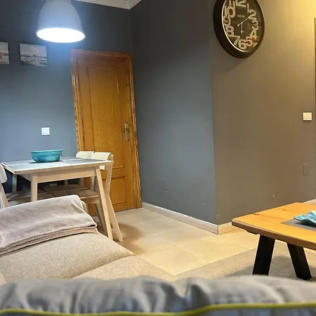Apartment Nuevo - Dos *